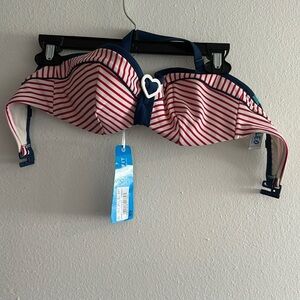 Cleo swim top size 32D